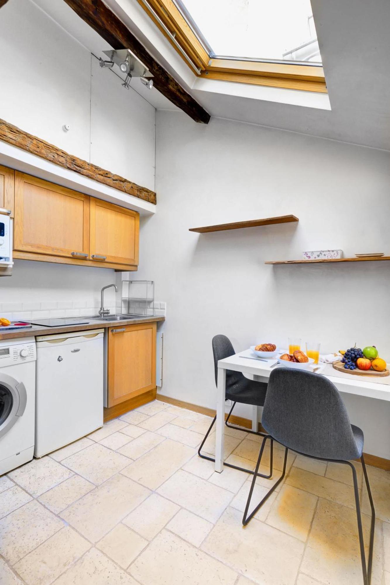 Ile Saint-Louis & Notre Dame - Cityapartmentstay Paris Exterior photo